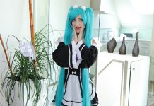 Cosplay All The Way: Sis Gets A Creampie