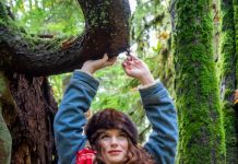 Open Borders: O Canada (Bonus Intimacy)