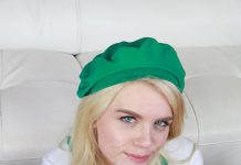 Girlscout Nikki Has a Very Sweet Nookie