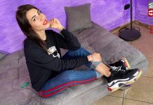 Beautiful Petra Wants You To Sniff Her Shoes And Smelly Feet