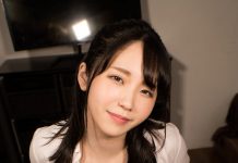 Up At 2am Enjoying The Entire Body Of A Lustful Younger