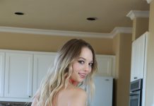 Lily Has A Crush On Her Boyfriends Dad