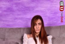 Gorgeously Seductive Aradia Shows Off Her Fabulous Feet