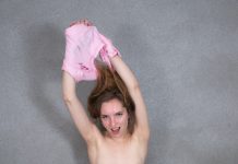 Vika Lita From The Ukraine Is Here To Show Us Her Pussy In VR