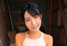 VR Of A Beautiful Suntanned Girl