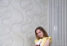 Vika Lita From The Ukraine Is Here To Get You Off In VR With Her Pretty Pussy