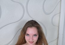 Vika Lita From The Ukraine Is Here To Get You Off In VR With Her Pretty Pussy