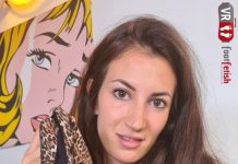 Sexy Secretary Lilian Takes Off Her Lacy Panties In The Office