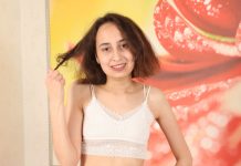 Regina Moonshine Has Long Sexy Legs And Juicy Tits She Shows Us In VR