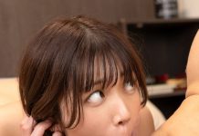 Peeping With A Super Small VR Camera