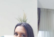 Boss’s Wife Is A Slut