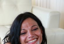 Big Natural Tits Mona Is My Horny Neighbor