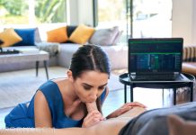 Detroit: Become Slutty