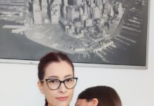 Lesbian Games With… Billy