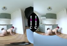 180VR Marija Redhead Nude Photosession Backstage