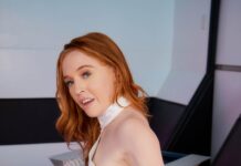 The Fifth Element (A XXX Parody)