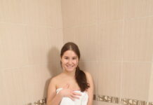 Amalia Davis is in the bath with a VR camera today showing off her huge boobs