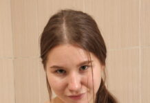 Amalia Davis is in the bath with a VR camera today showing off her huge boobs