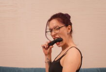 Sata Jones from Russia in her black panties and stockings today