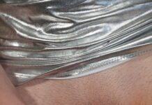 Very tall super adult model Vika Lita from the Ukraine is back in VR