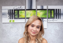 Aimee Rox from the Ukraine shows us her cute tits and ass today