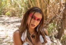 Indiana Jones and the Temple of Sex (A XXX Parody)