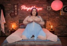 Alexxxis’ Sexy Playhouse POV