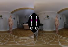 Coroline Prettyface Chubby Teenager Naked in Casting