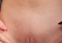 Jess Mori and Emma Fantazy from the Ukraine get naked