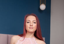 Julia Maze from Belarus has an amazing set of tits and sexy ass