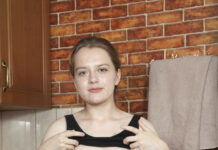 Vieta Angel has great big juicy boobs she shows us in VR