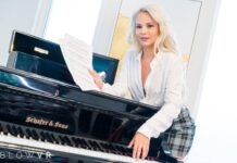 Fiery Blowjob with Elsa Jean