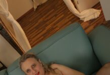 Horny Andrea – Lady Andrea