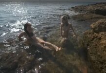 Vacation Poppy Brille Skinny Dipping In The Sea Then Eating Drinking Chilling Sunbathing Nude Beach