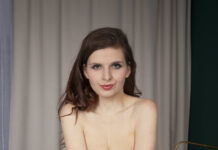 Zlata N shows us her new sex toy and then she shoves it in her pussy