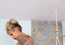 Footsiebay – Kitana Montana