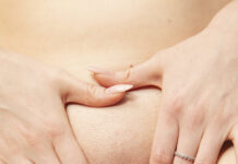 Hanna Rey is sexy hot and shows off her huge tits in VR