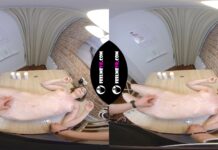 Amelia Miller Fetish With Candles 180vr