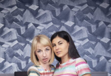 Ukrainian models Sara and Alisa get naked and play with each other in VR