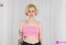 A Proper Slut’s First VR