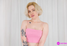 A Proper Slut’s First VR