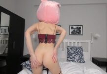 Dancing and Masturbating With Pink Vibrator While Playing With Teddy