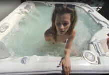 Rooftop Jacuzzi Private Moments With Model Josie Masturbating With Dildos In The Sun