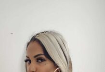 At The Massage Parlor – I Like It Hot