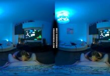 Brille Giving Sexy Striptease Lapdance With Pussy Licking Dildo For Ingrida Pov