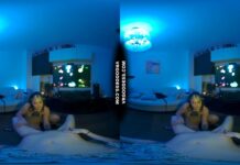 Brille Giving Sexy Striptease Lapdance With Pussy Licking Dildo For Ingrida Pov