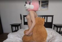 Jessica Rabbit Strip Dance With Teddy Luka