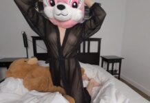Jessica Rabbit Strip Dance With Teddy Luka