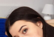 Jolie Butt shows off her big fat meaty pink pussy lips while fucking in VR