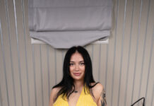 Darsi Devil Plays With Her Tits And Pussy In VR For Us All